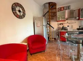 Soliera 105 - Appartamento su due livelli in zona tranquilla