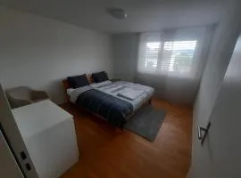 Zimmer 1, Haus der Begegnung