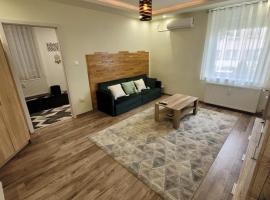 Oliva Apartman，位于绍尔戈陶尔扬的酒店