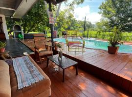 Mata palo beach club，位于Savegre的酒店