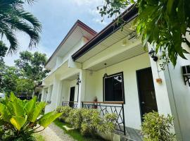 Mannah Garden Staycation House - Panglao, Bohol，位于邦劳的宾馆