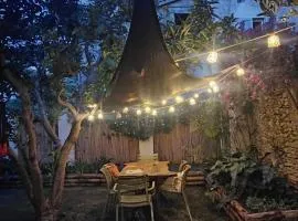 SECRET GARDEN-bike-friendly home-MANDARANCIO