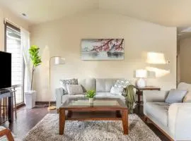 Lynnwood Stunning Newly Build Home