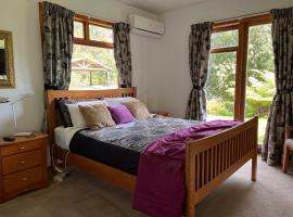 Waiotahi Valley Lodge，位于泰晤士的酒店