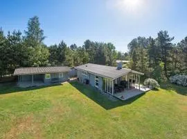 Holiday Home Torhild - 150m from the sea by Interhome