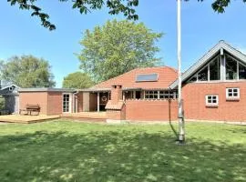 Holiday Home Radojka - 75m from the sea by Interhome