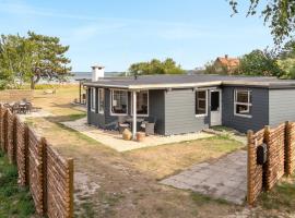 Holiday Home Sigurd - 20m from the sea by Interhome，位于米泽尔法特的酒店