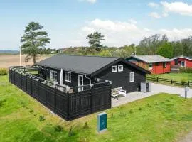 Holiday Home Antti - 350m from the sea by Interhome