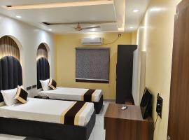 Hotel Bodhi Heritage And Restaurant，位于加雅的酒店