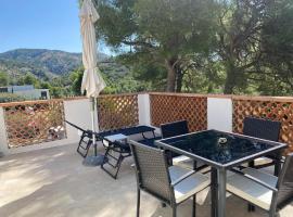 Appartement T2 dans le Luberon，位于卡瓦永的酒店