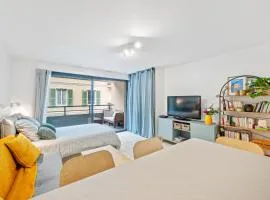 Cozy studio with terrace, Monaco and beach 5 min away