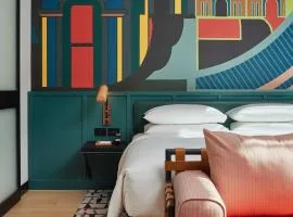 Caption By Hyatt Central Sydney