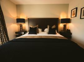 Keenans Boutique Hotel，位于Termonbarry的低价酒店