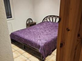 Belle chambre privative à Vallorbe, max 2 voyageurs，位于瓦洛尔布的酒店