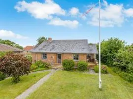 Holiday Home Hiarni - 12km from the sea by Interhome