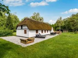 Holiday Home Aatos - 2km from the sea by Interhome