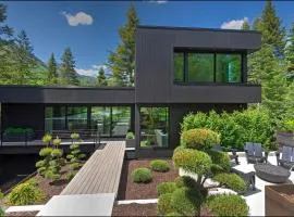 Luxury Modern Mountain Home