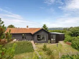 Holiday Home Lok - 90m to the fjord by Interhome