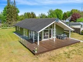 Holiday Home Henninge - 300m from the sea by Interhome