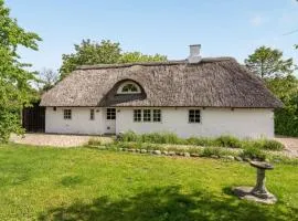 Holiday Home Faik - 650m from the sea by Interhome