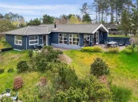 Holiday Home Farah - 275m from the sea by Interhome