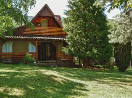 Villa ORKA Pelister - Forest Zone，位于比托拉的酒店