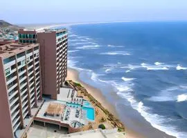 Luxury Beach Condo with Pool