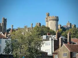 River cottage Arundel