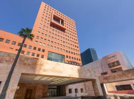 Barcel&oacute; Monterrey Valle，位于蒙特雷的带泳池的酒店