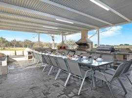 Sutton Forest Retreat The Hideaway，位于Sutton Forest的酒店