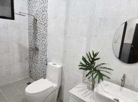 Palm Rose Beach Resort，位于纳苏格布的酒店