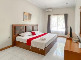 RedDoorz near Exit Toll Kalijati Subang，位于Pagon的酒店