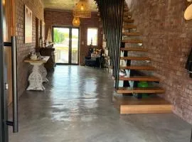 Revival House Shalom