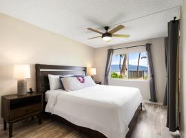 Oceanfront Condo with Haleakala Sunrise Views，位于怀卢库的酒店