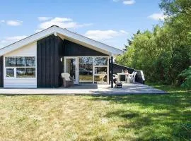 Holiday Home Tia - 900m from the sea by Interhome