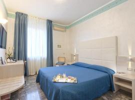 Hotel Europa，位于诺瓦拉的酒店