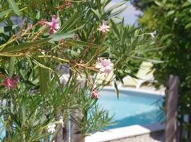 Le Grand Cèdre - 2 Chambres D'hôtes