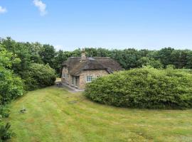 10843-Ulfborg-Baekbyvej-81，位于Øhuse的酒店