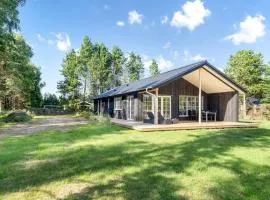 Holiday Home Gedda - from the sea by Interhome