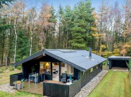 Holiday Home Marthine - 650m to the fjord by Interhome，位于Tim的酒店