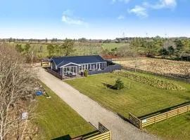 Holiday Home Elisaveta - 400m to the fjord by Interhome