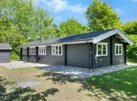 Holiday Home Doris - 150m from the sea by Interhome