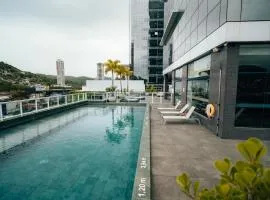 Hilton Garden Inn Praia Brava