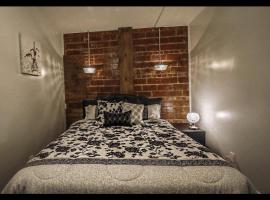 Room 3 Queen，位于Pineville的酒店