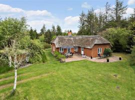 10755-Ulfborg-Kjaergaardvej-20，位于Øhuse的酒店