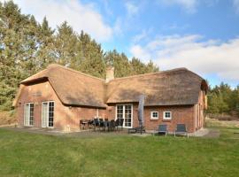 10618-Ulfborg-Baekbyvej-74，位于Øhuse的酒店