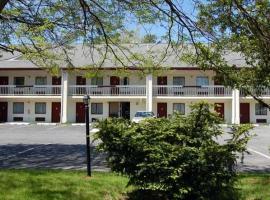 America's Best Inn Queensbury，位于West Glens Falls的酒店