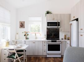 Brass Apple Cottage，位于坎贝尔河的酒店