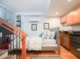 Amazing Location studio parking