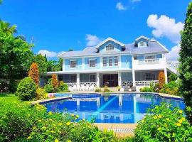 El Casa Azul，位于Amadeo的酒店